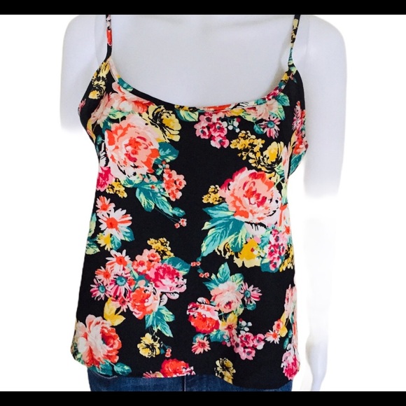 AMBIANCE APPAREL Floral Tank/Top With Button Open Back Detail Black Size Small - Picture 5 of 11